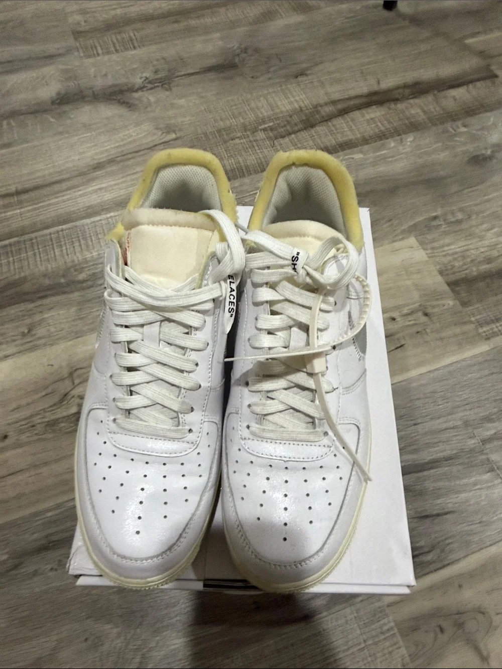 Off-White classic white